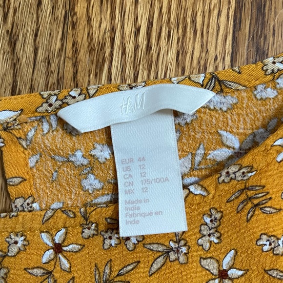 H&M Dress - Picture 3 of 4